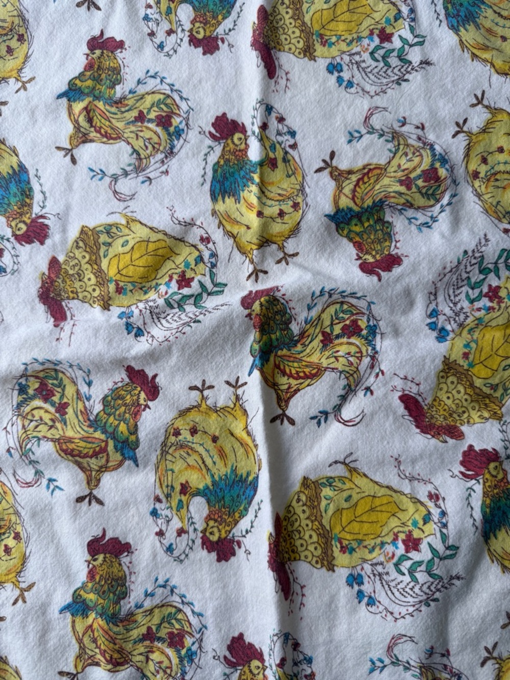 April Cornell White Cotton Napkins with Yellow Rooster and Multicolor Accents